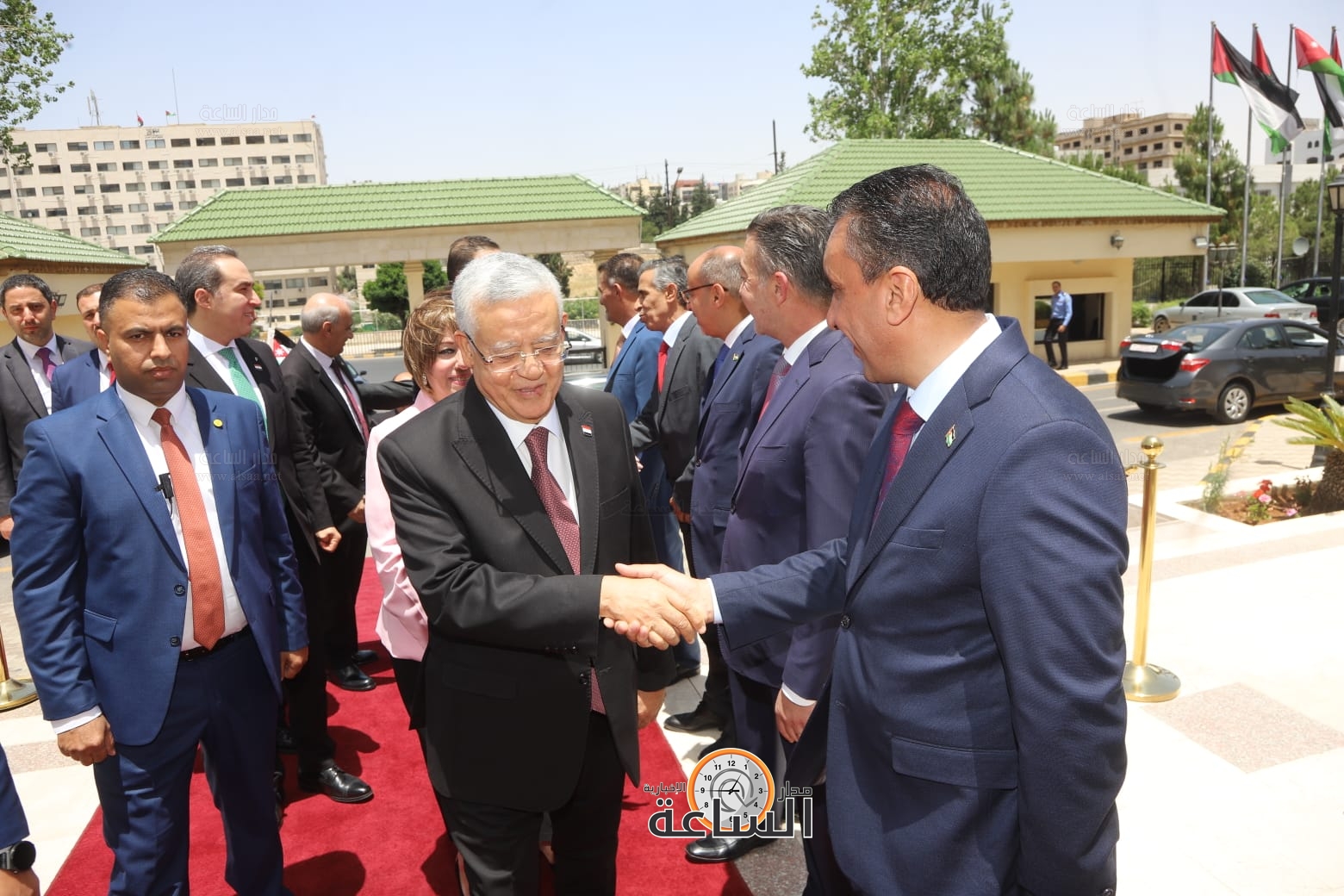 Madar Al-Saa Images 0.13760617967315958