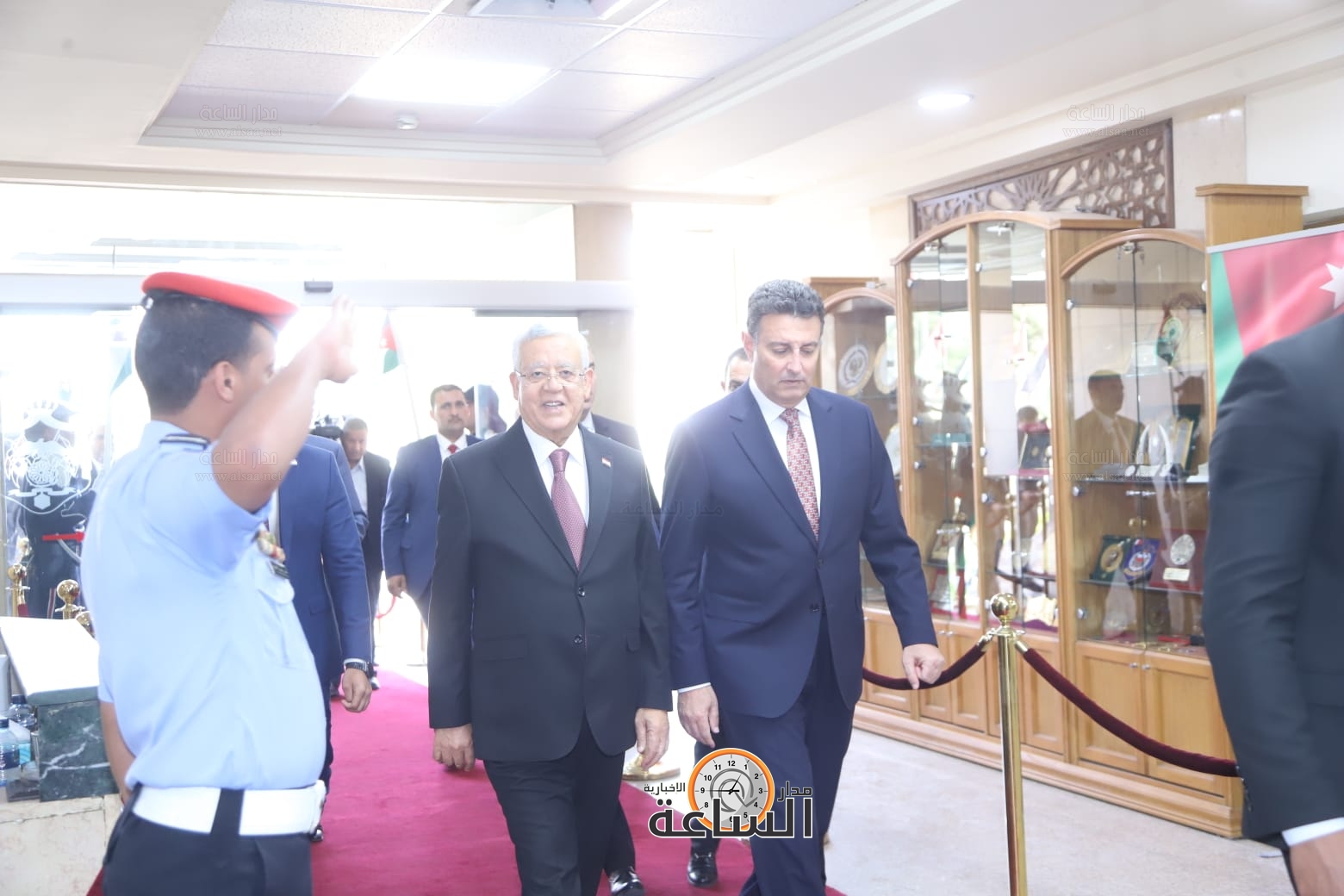 Madar Al-Saa Images 0.935948836818669