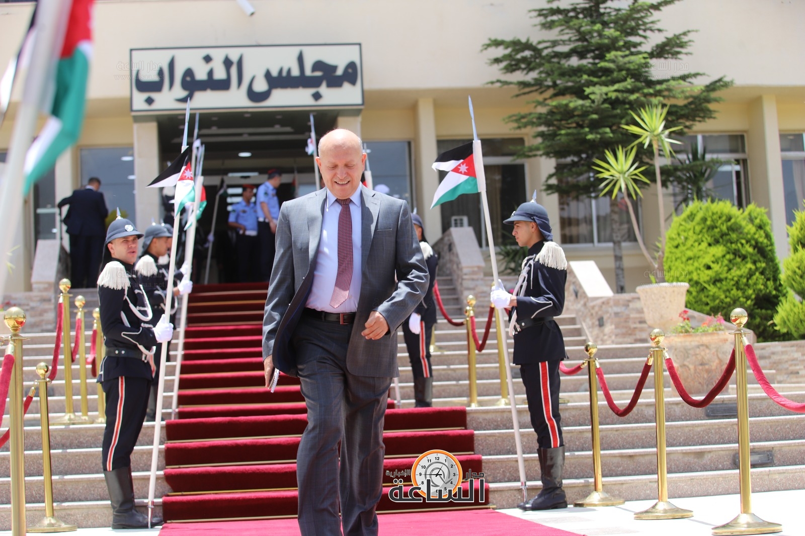 Madar Al-Saa Images 0.7952103208607573