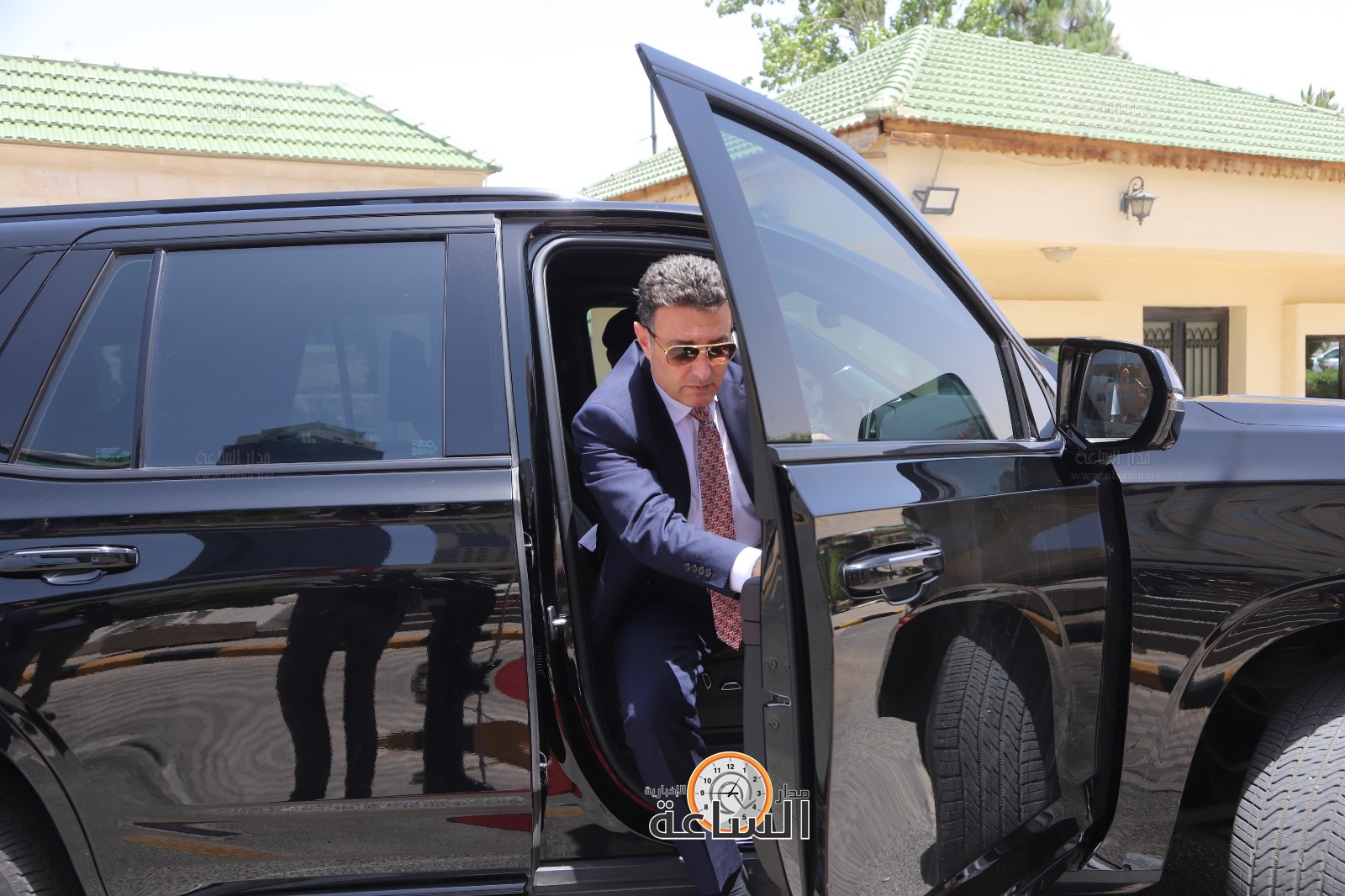 Madar Al-Saa Images 0.012149143436767096