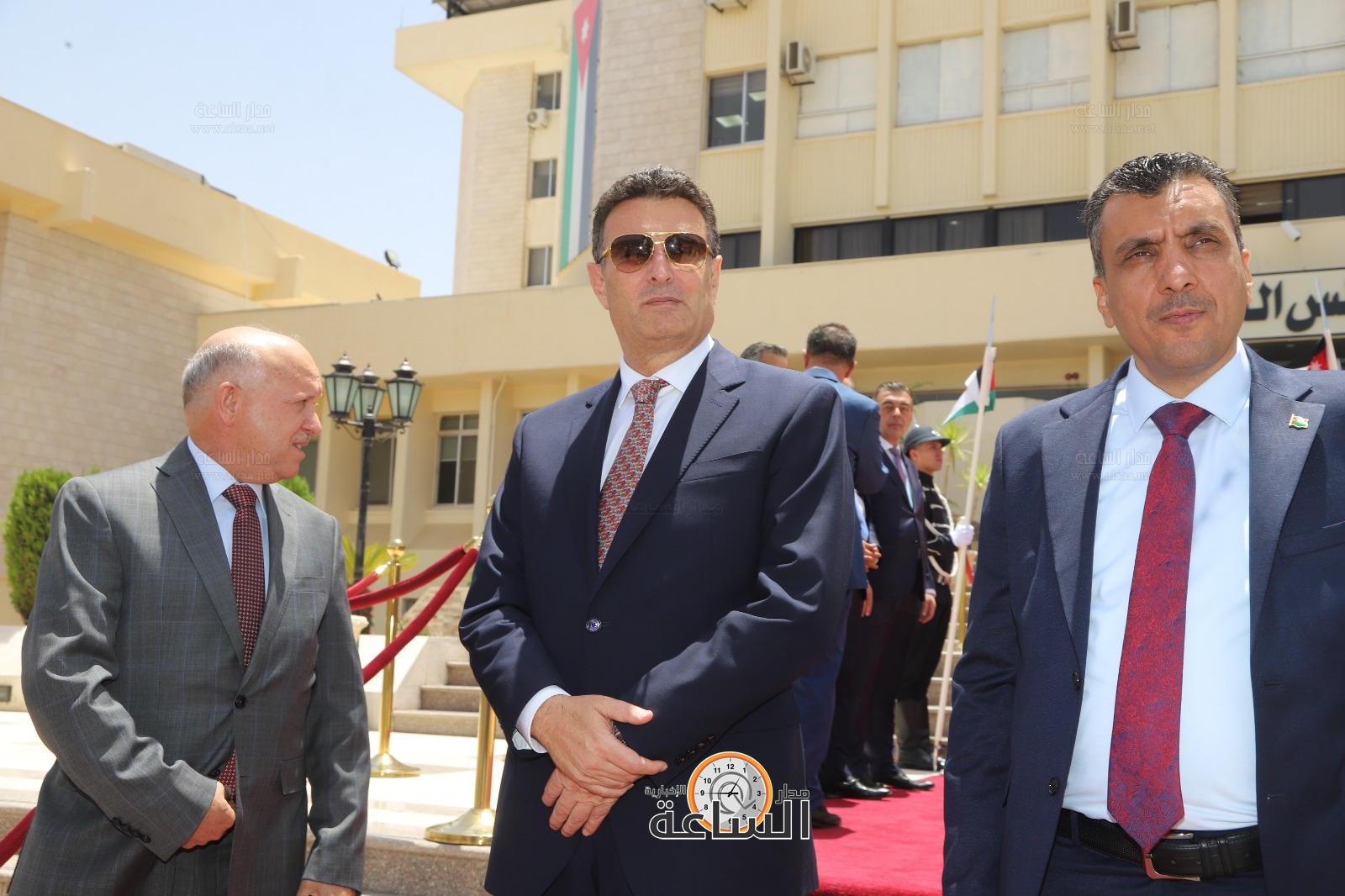 Madar Al-Saa Images 0.005893111365179449