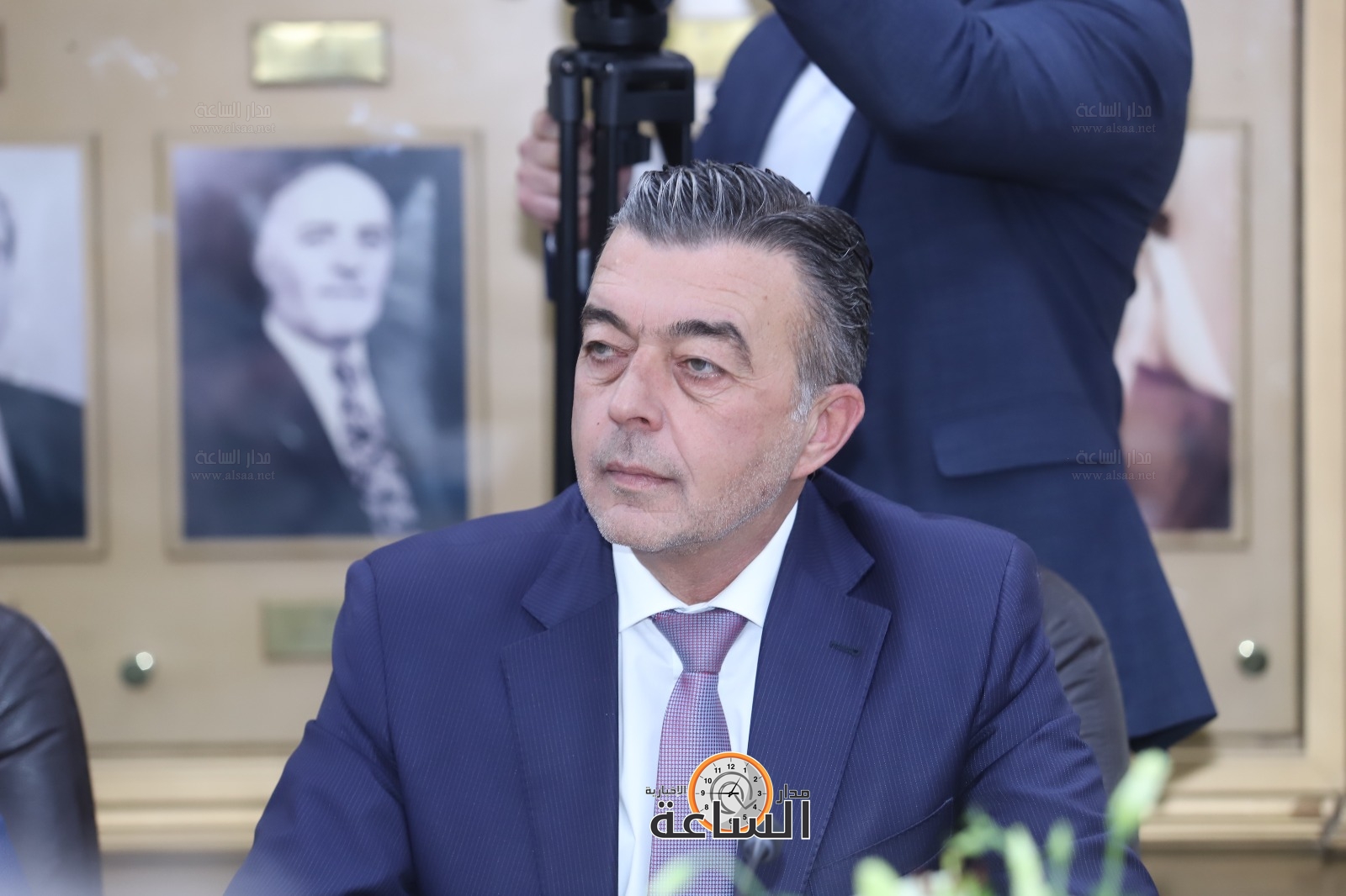 Madar Al-Saa Images 0.8481817748943119