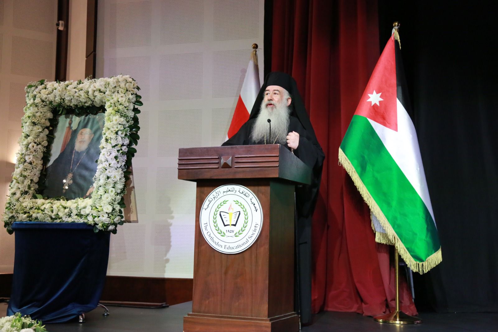 Madar Al-Saa Images 0.049179860187615