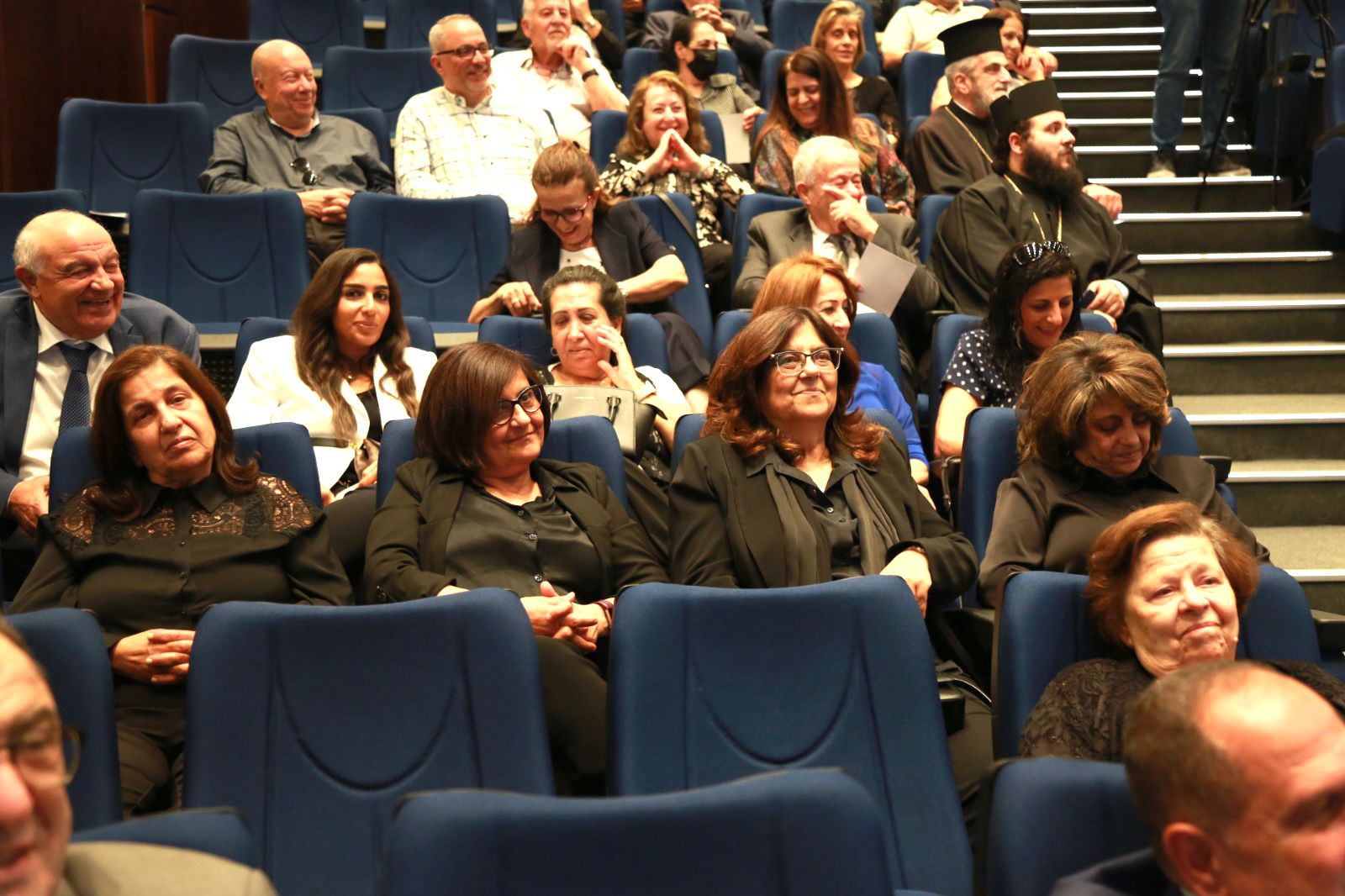 Madar Al-Saa Images 0.4656803687190896