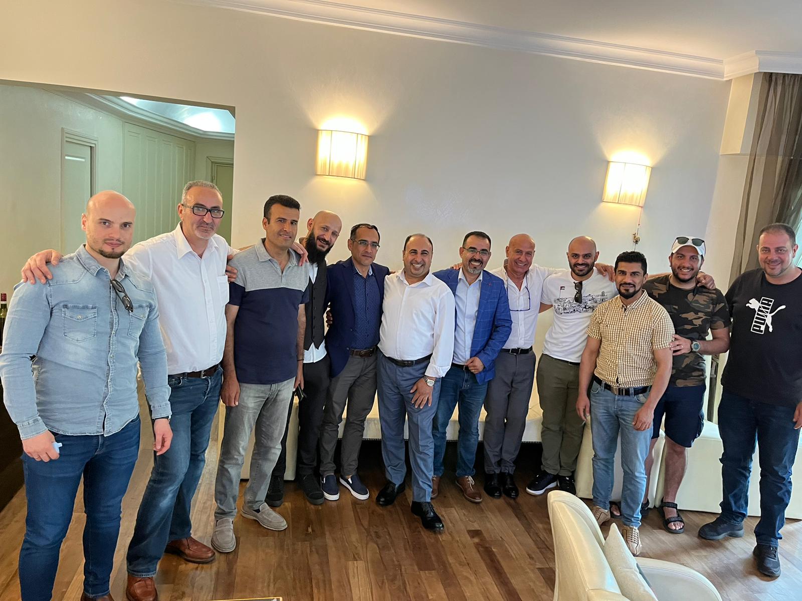 Madar Al-Saa Images 0.09948184405222826