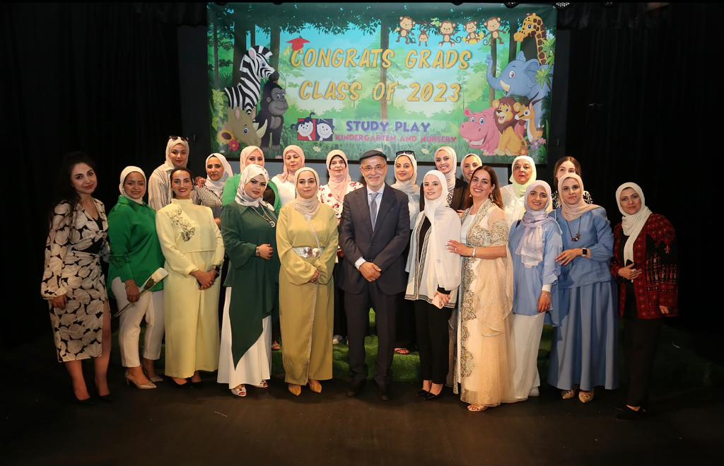 Madar Al-Saa Images 0.7276209202786645