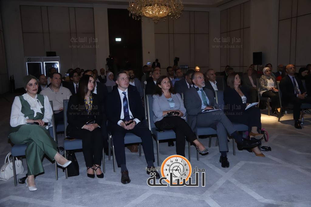 Madar Al-Saa Images 0.05687578480989952