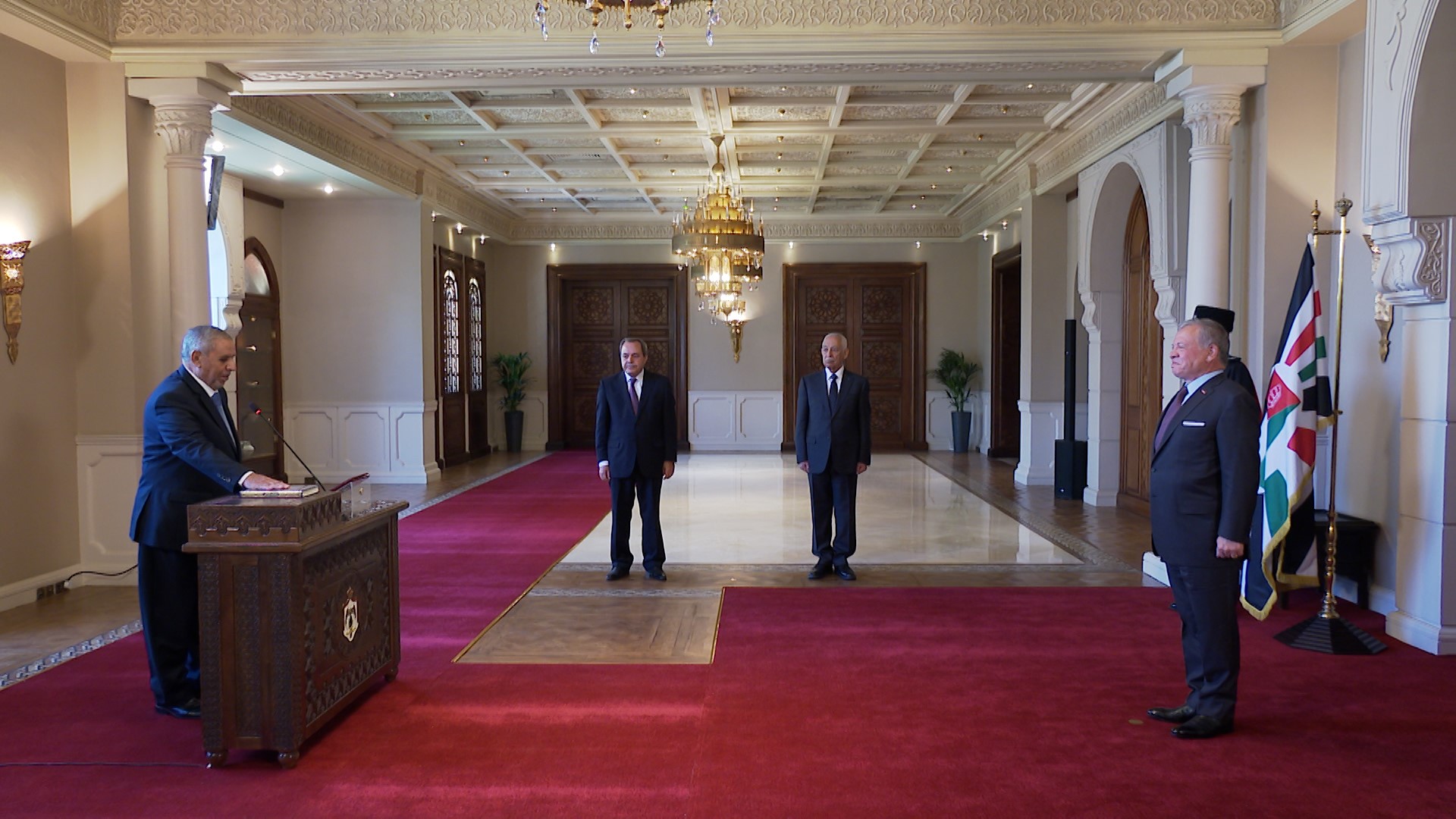 Madar Al-Saa Images 0.09116695384788887