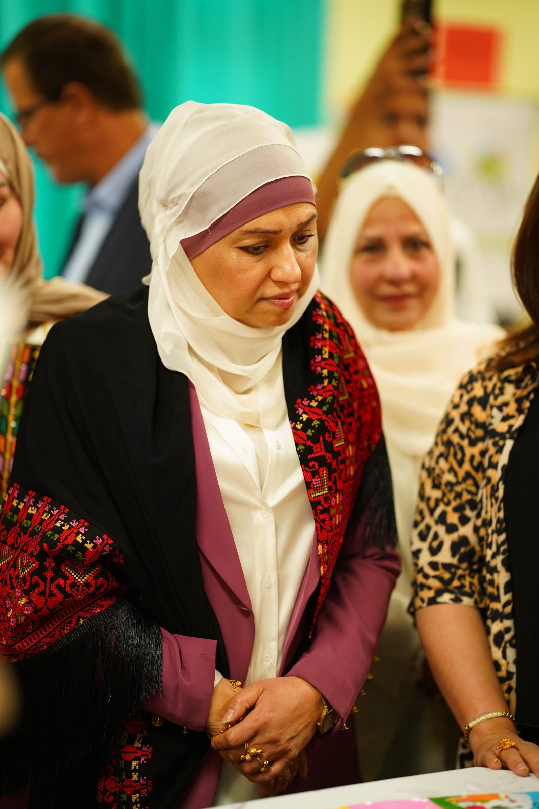 Madar Al-Saa Images 0.9963311340067325