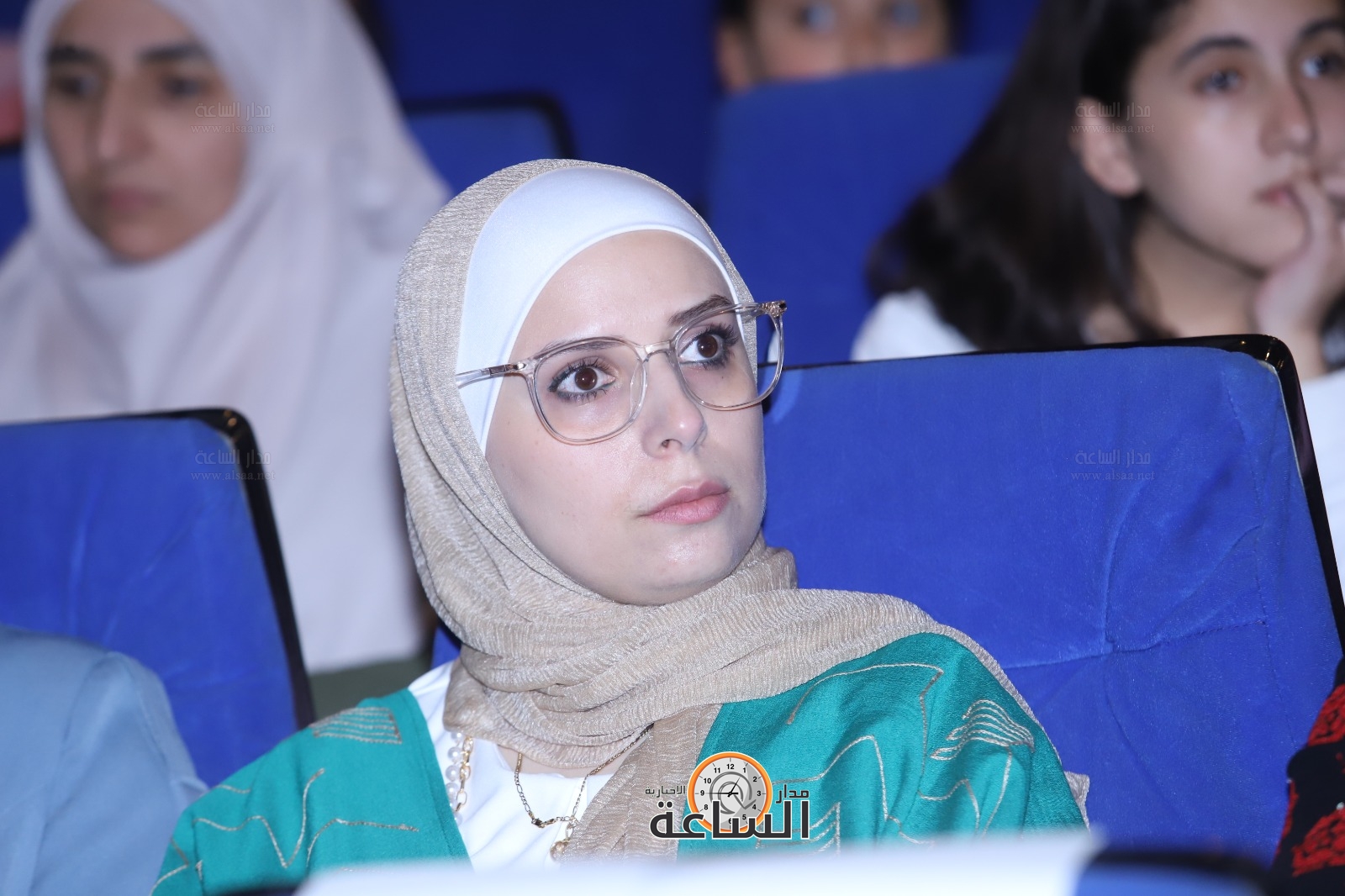 Madar Al-Saa Images 0.3399951418361178