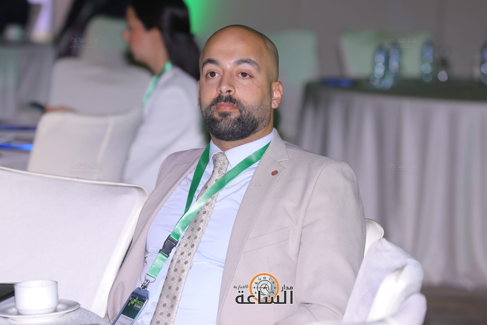 Madar Al-Saa Images 0.42634561447573005