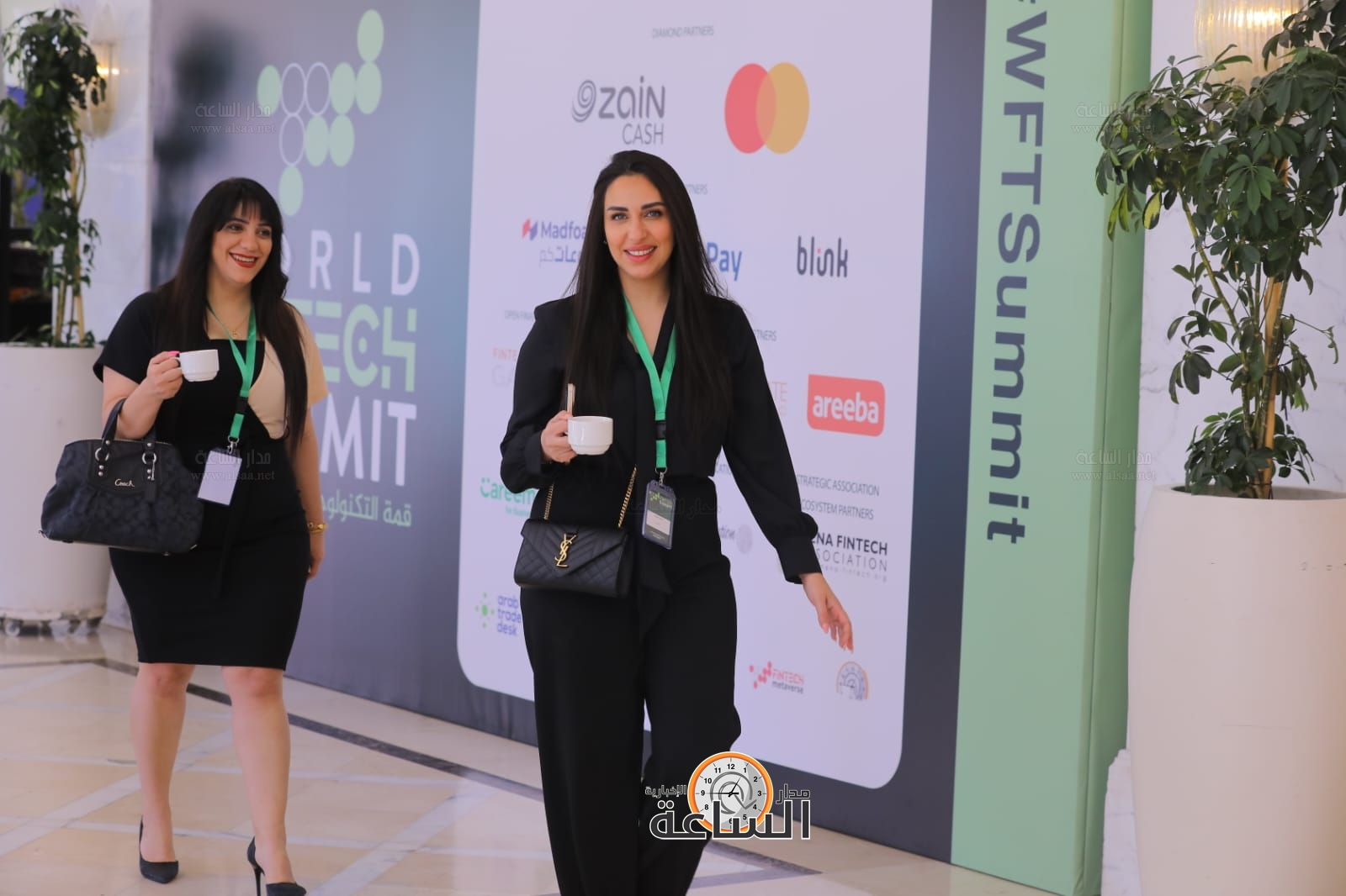 Madar Al-Saa Images 0.9028093760614575