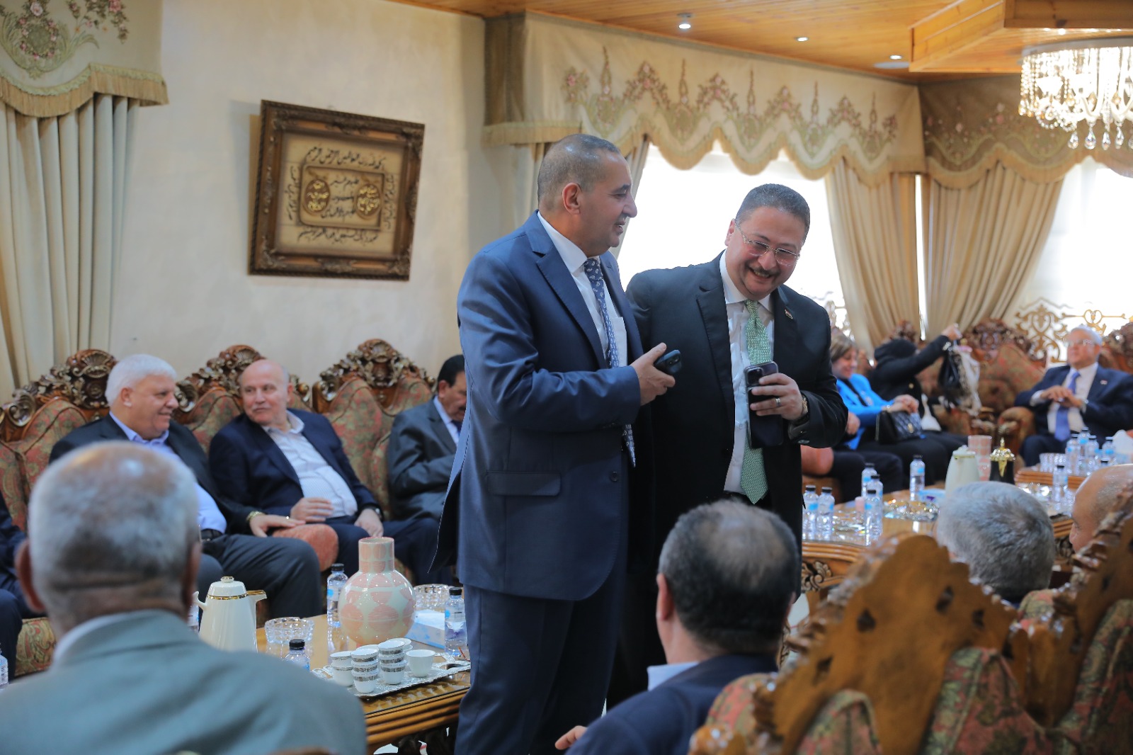 Madar Al-Saa Images 0.2221048731374471