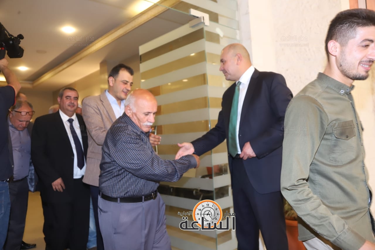 Madar Al-Saa Images 0.8345349098798046