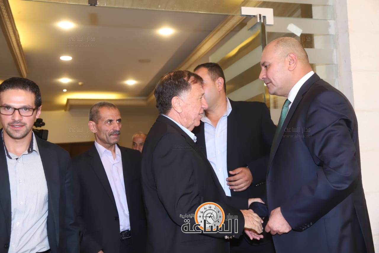 Madar Al-Saa Images 0.5604151275740116