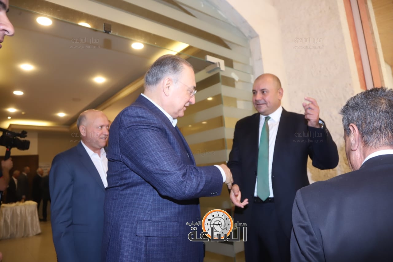 Madar Al-Saa Images 0.38755892672084424