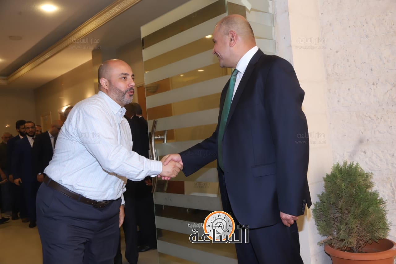 Madar Al-Saa Images 0.10637680666553917