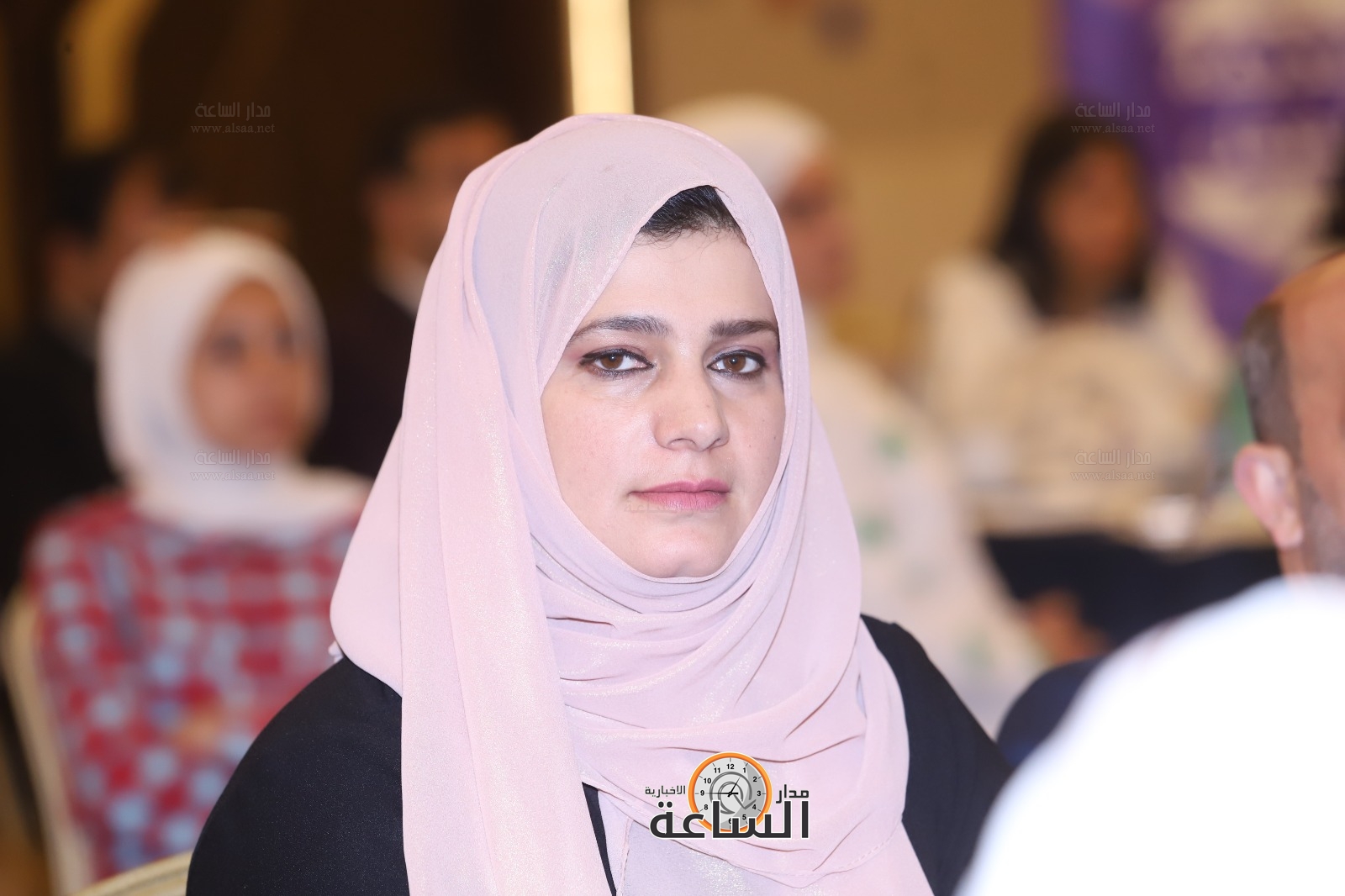 Madar Al-Saa Images 0.010643395370070197