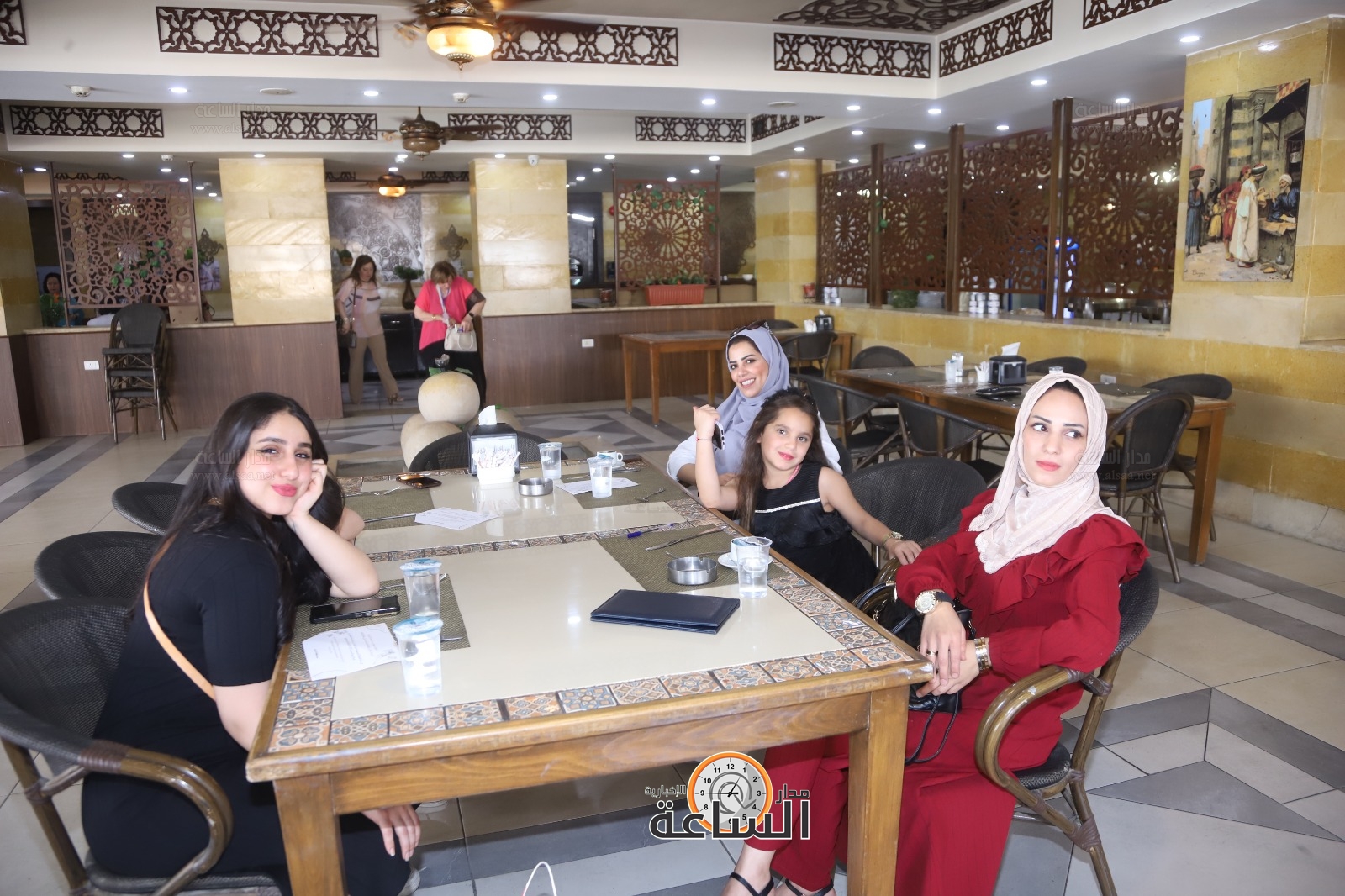 Madar Al-Saa Images 0.5565171659049877