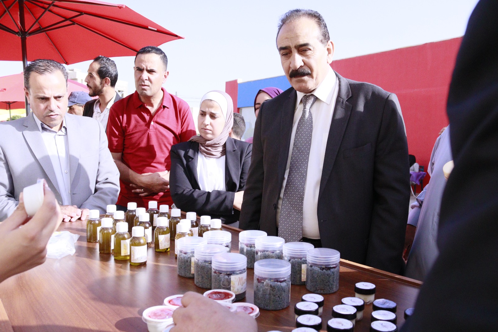 Madar Al-Saa Images 0.3041114652230099