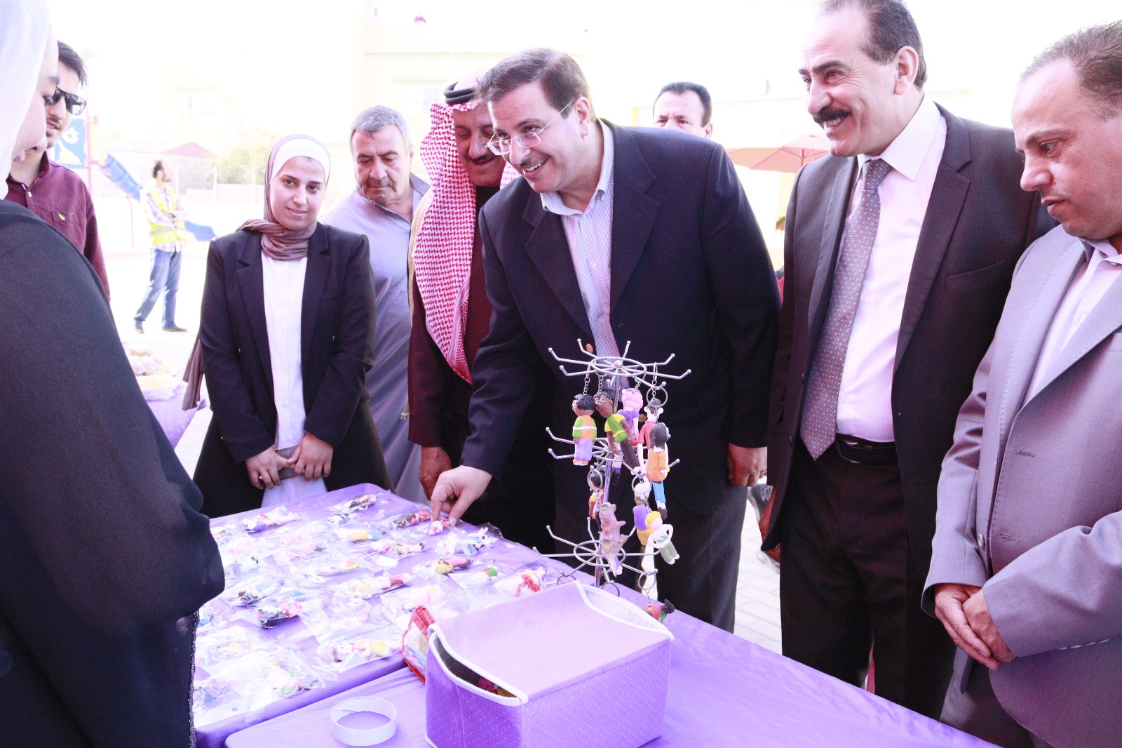 Madar Al-Saa Images 0.9709153014133733