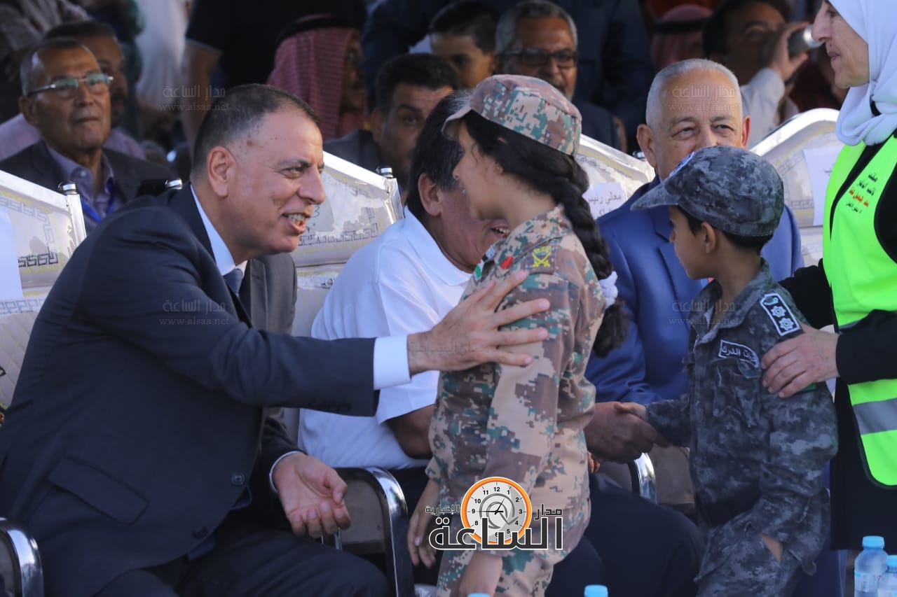 Madar Al-Saa Images 0.10256733113543048