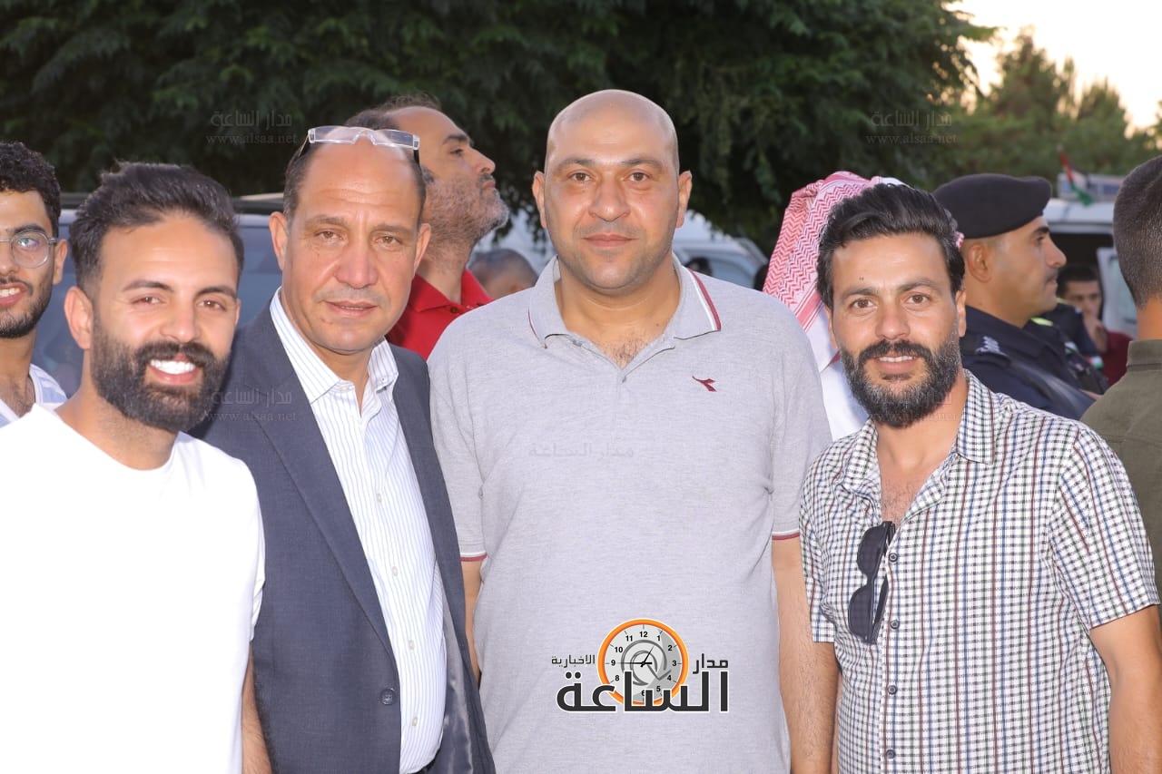 Madar Al-Saa Images 0.2508733510898329