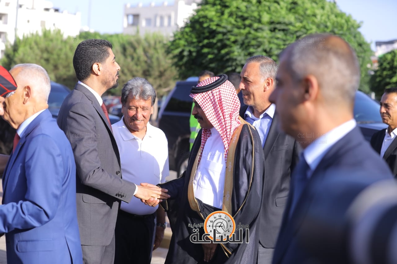 Madar Al-Saa Images 0.7371201158609892