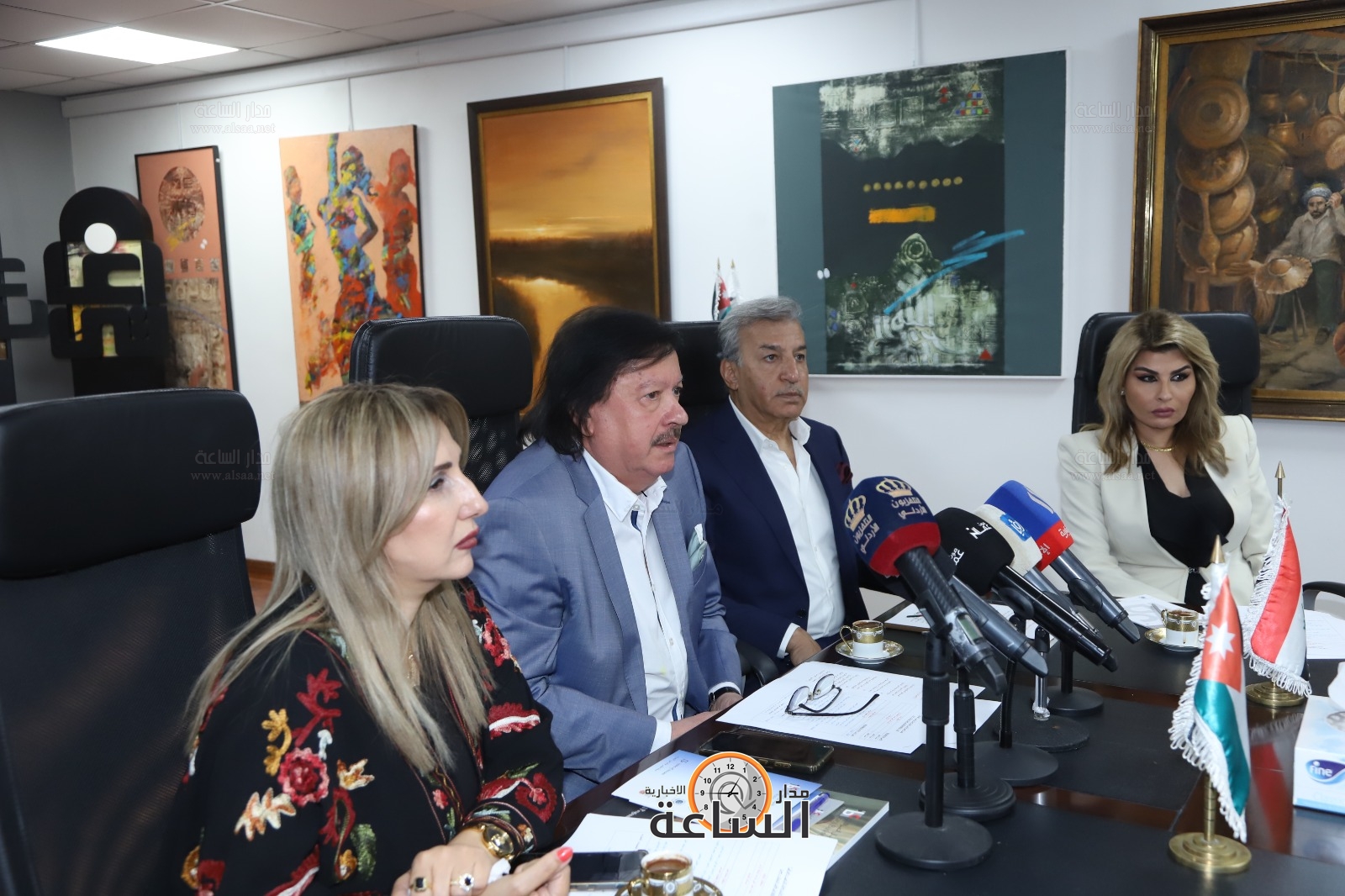 Madar Al-Saa Images 0.4068433445048637