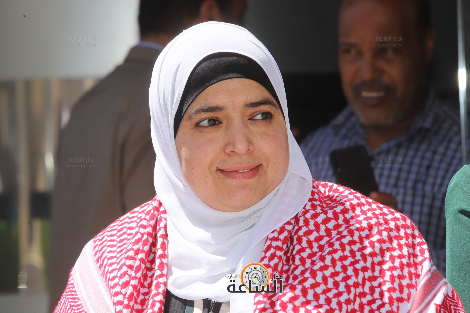 Madar Al-Saa Images 0.5105316210236253