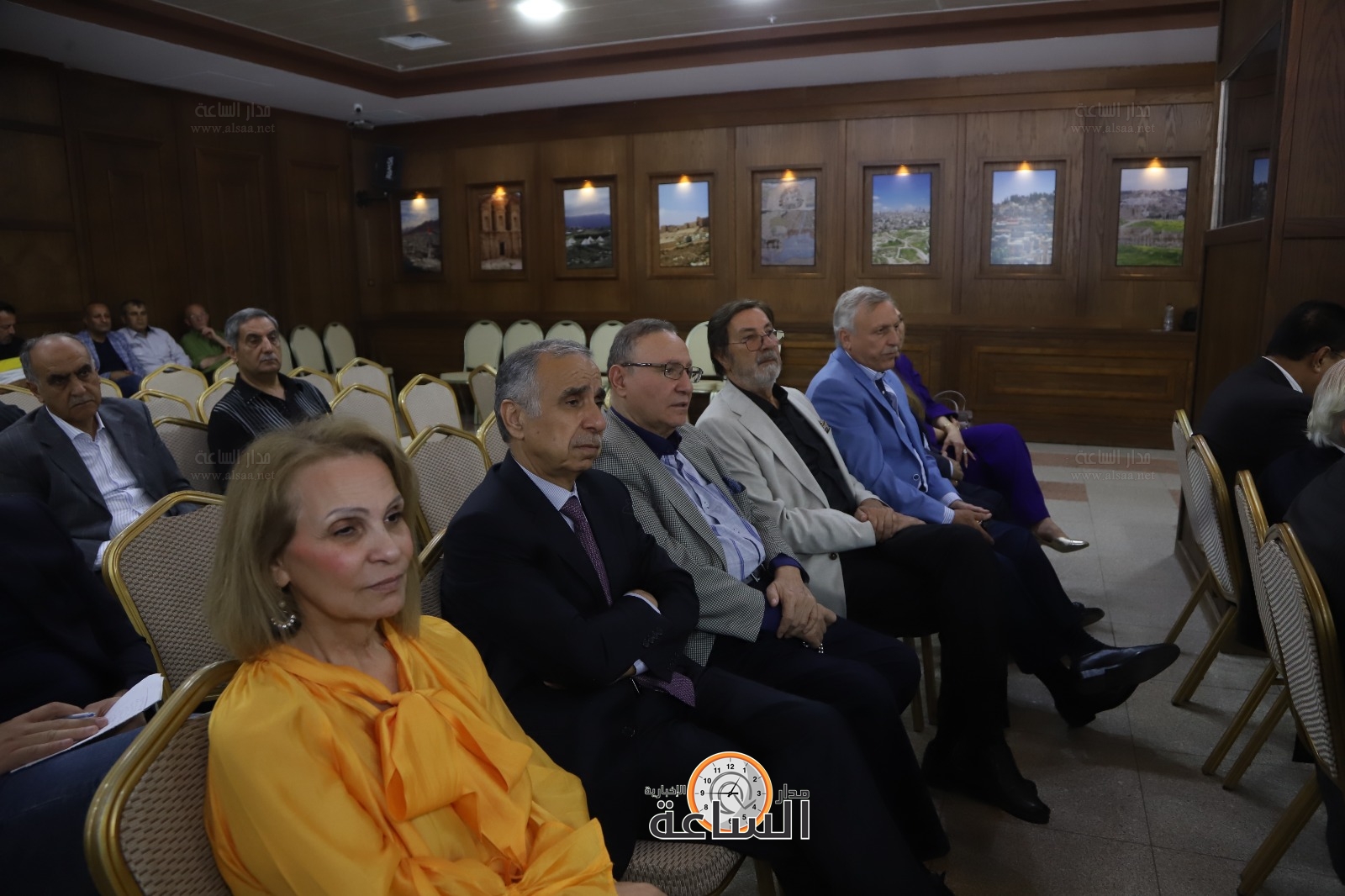 Madar Al-Saa Images 0.3851214747430606