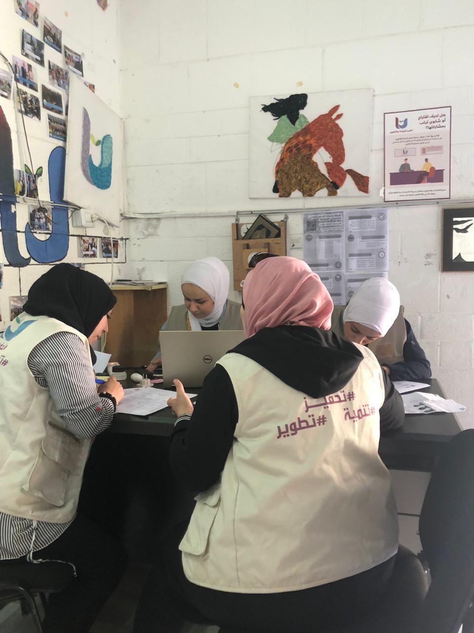 Madar Al-Saa Images 0.10347662857038387