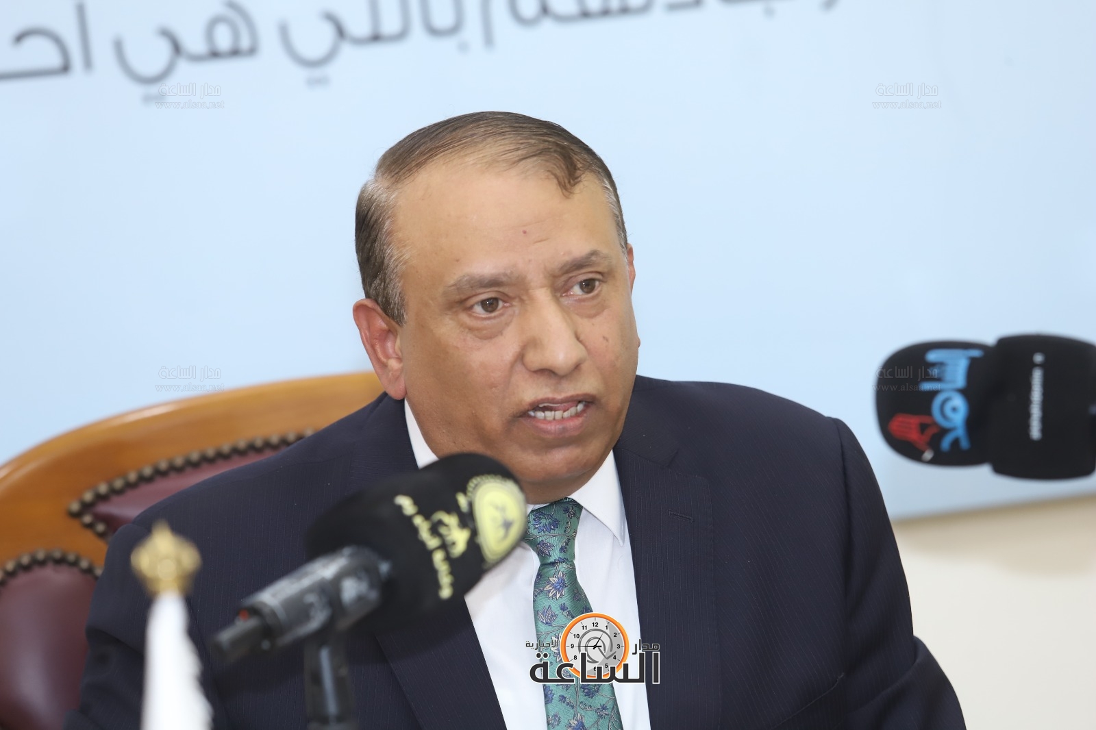 Madar Al-Saa Images 0.648519634929555