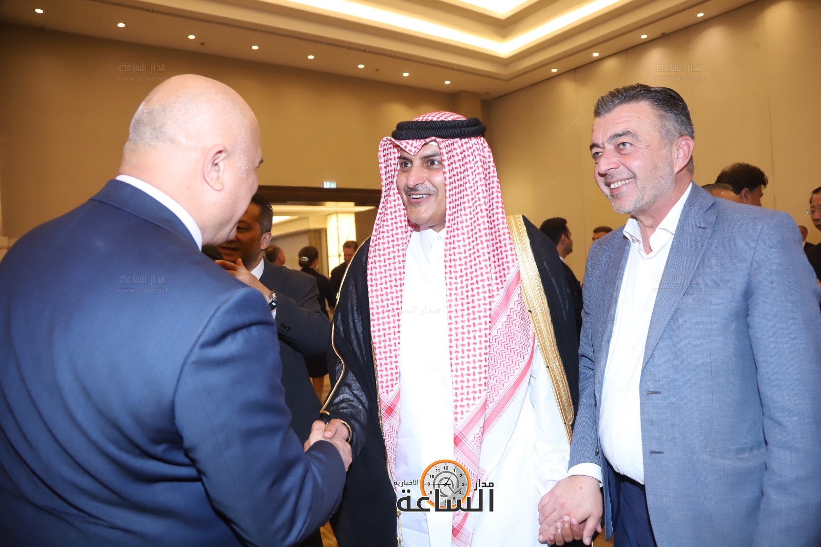 Madar Al-Saa Images 0.9007078579012222