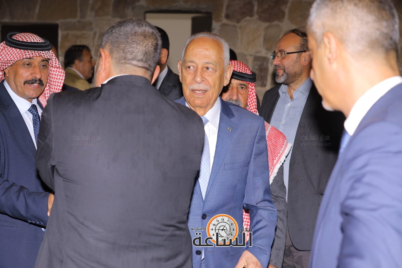 Madar Al-Saa Images 0.42646076794547605