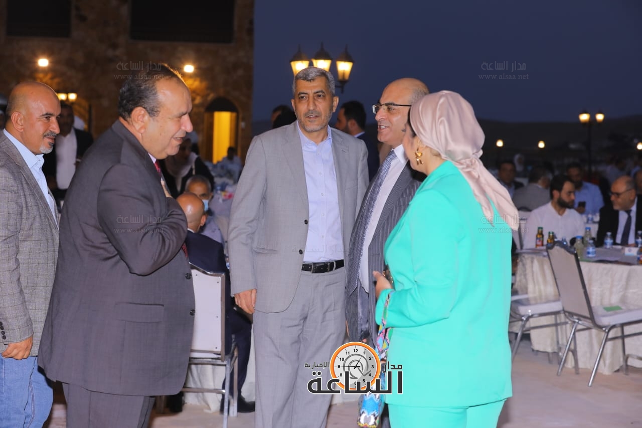 Madar Al-Saa Images 0.3602740587002632