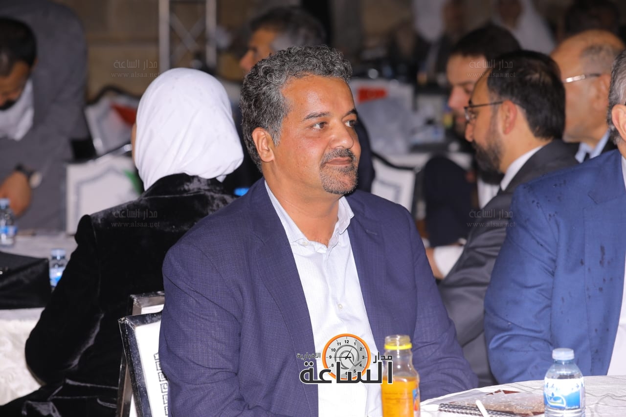 Madar Al-Saa Images 0.22054677967288594