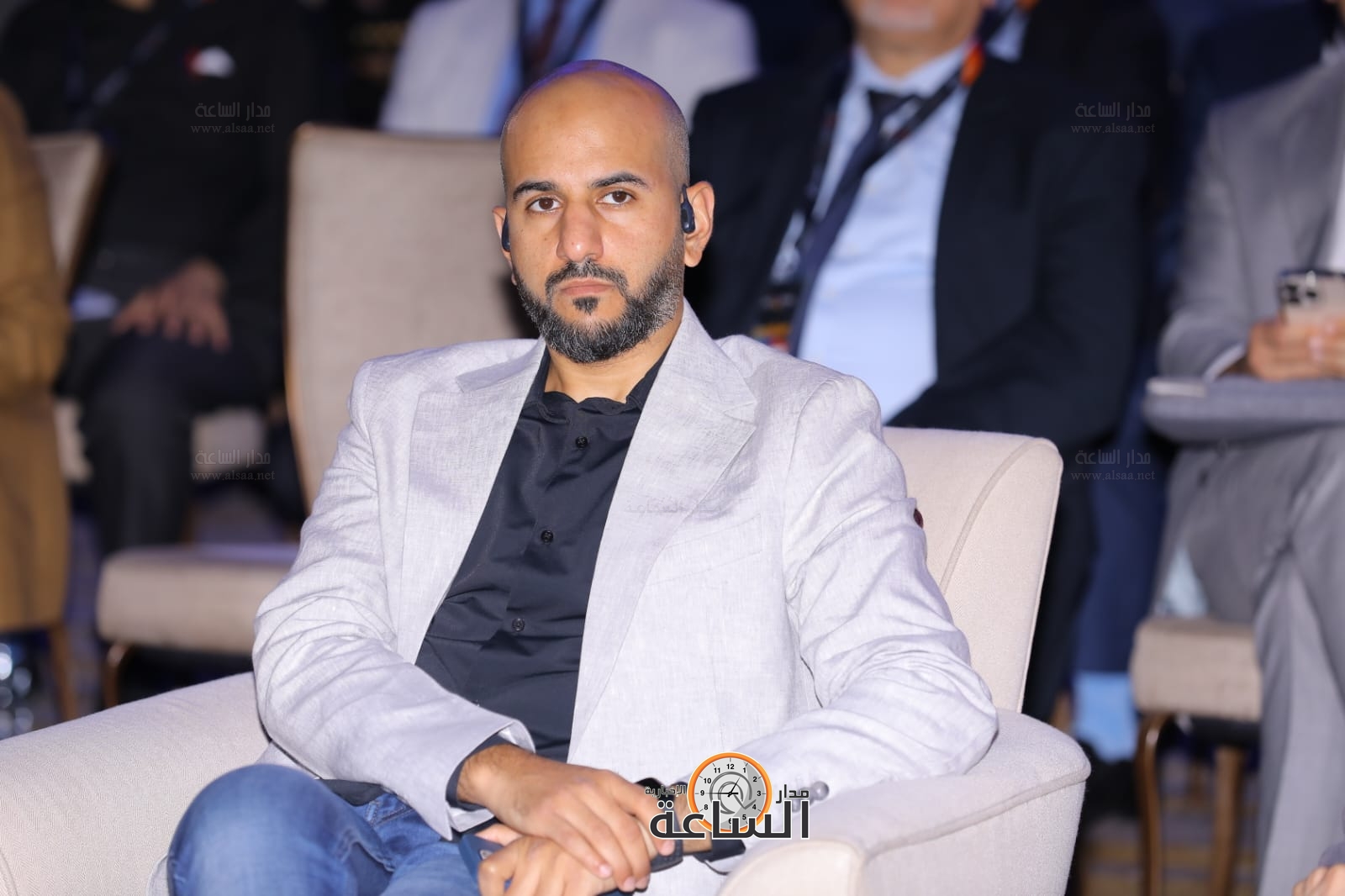 Madar Al-Saa Images 0.2642916941366885