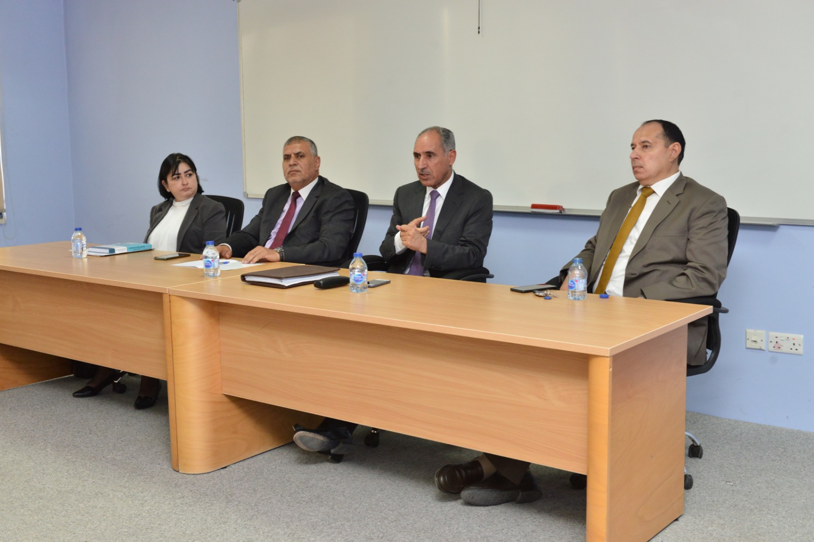 Madar Al-Saa Images 0.0878622460044769