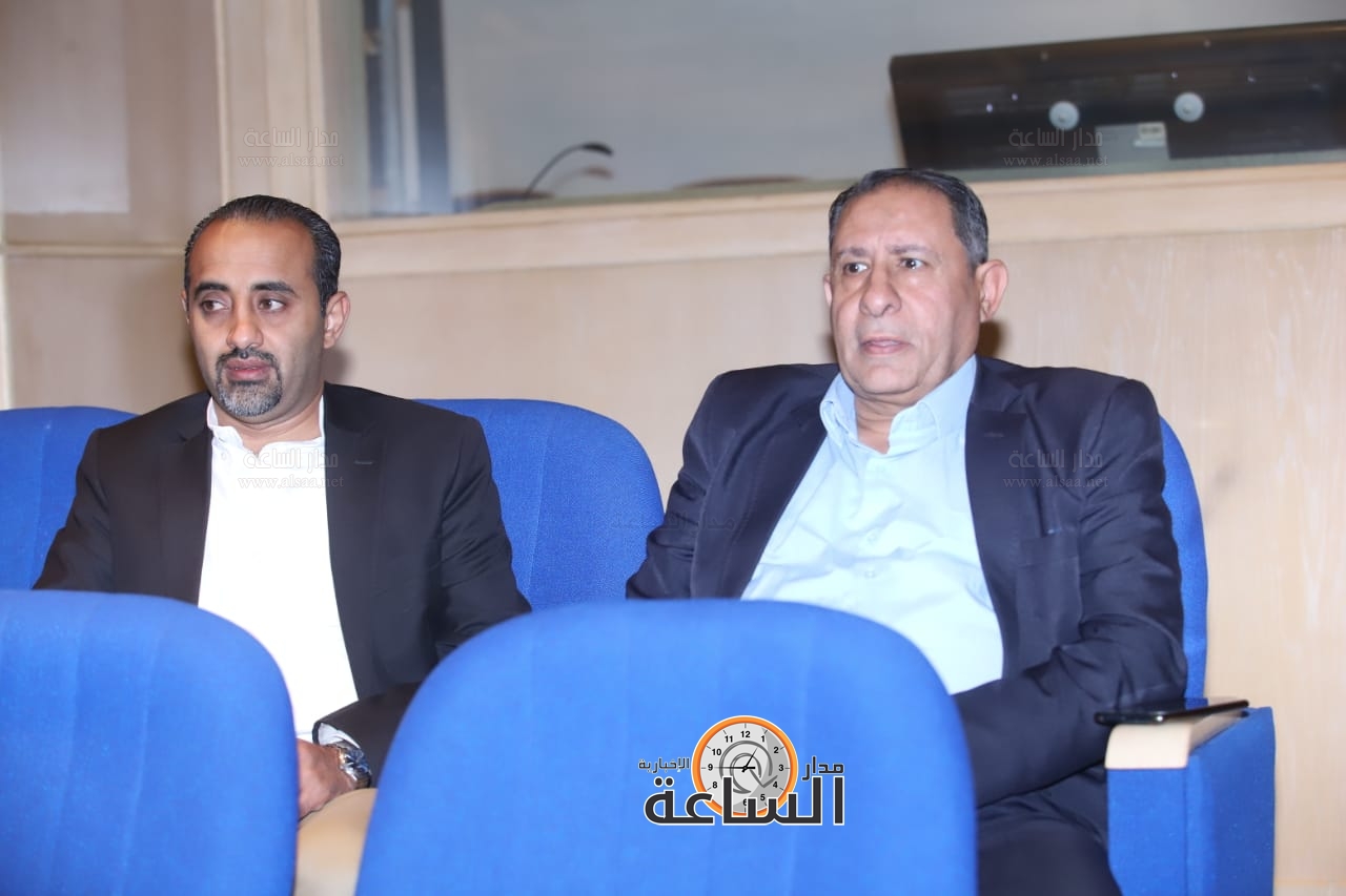 Madar Al-Saa Images 0.43166918545143274