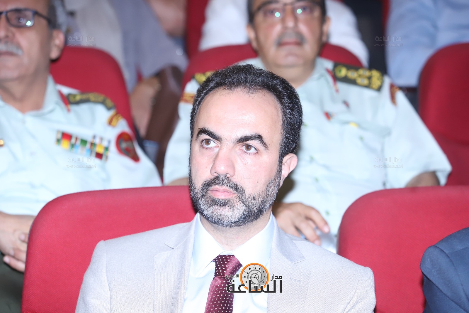 Madar Al-Saa Images 0.859333856370482