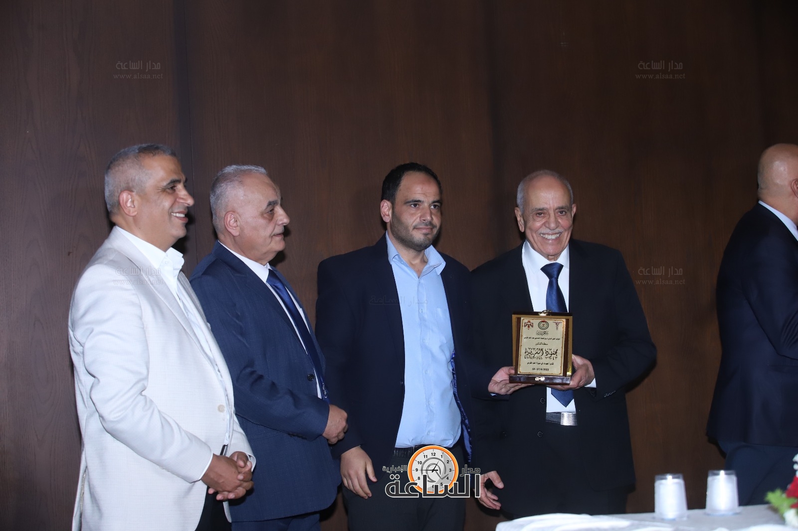 Madar Al-Saa Images 0.9927879724391206