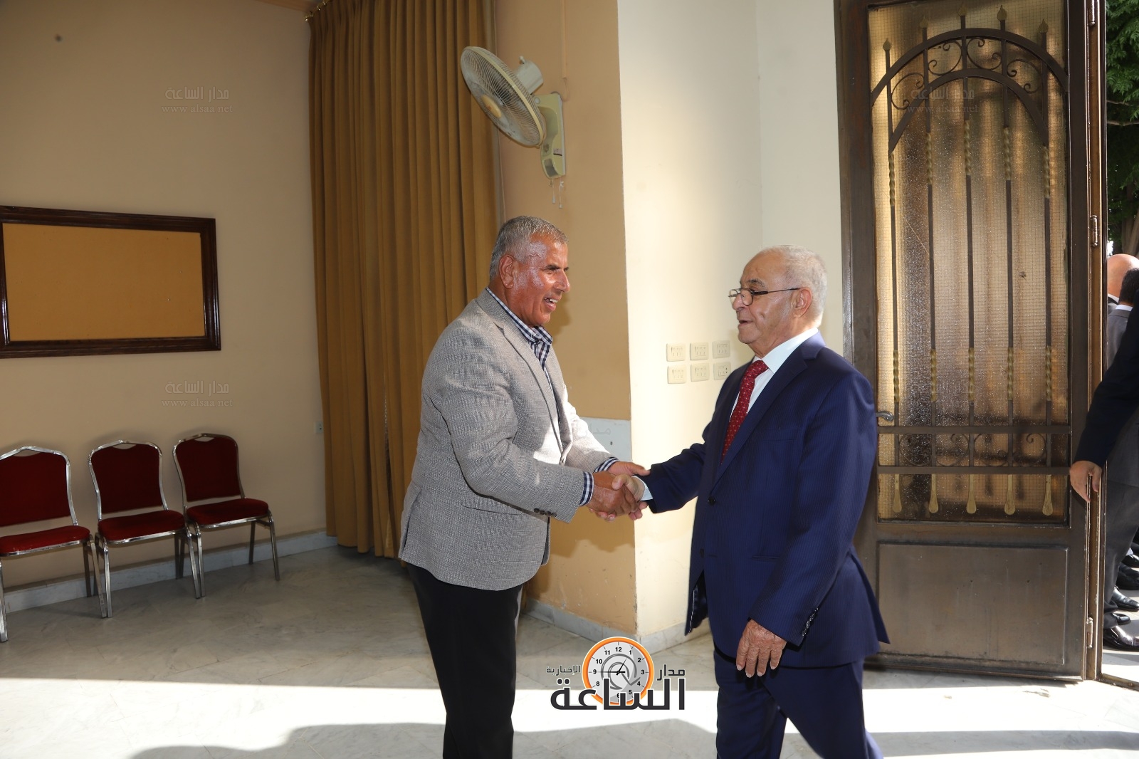 Madar Al-Saa Images 0.9690243717620057