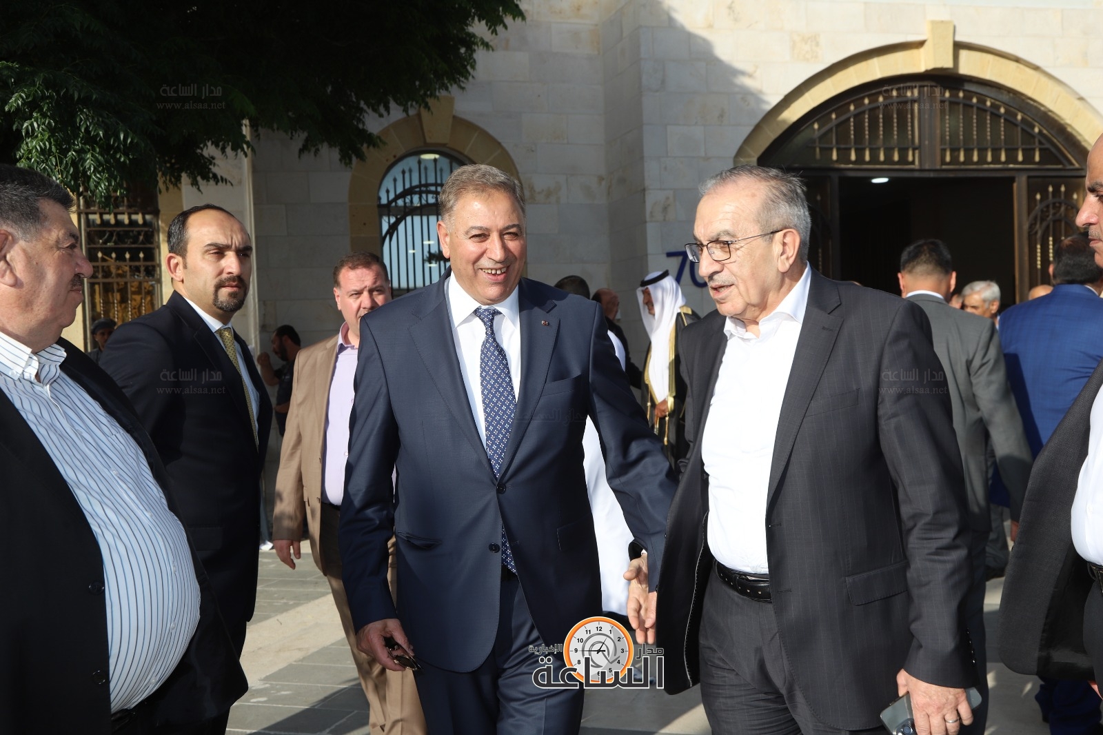 Madar Al-Saa Images 0.7861358463362698