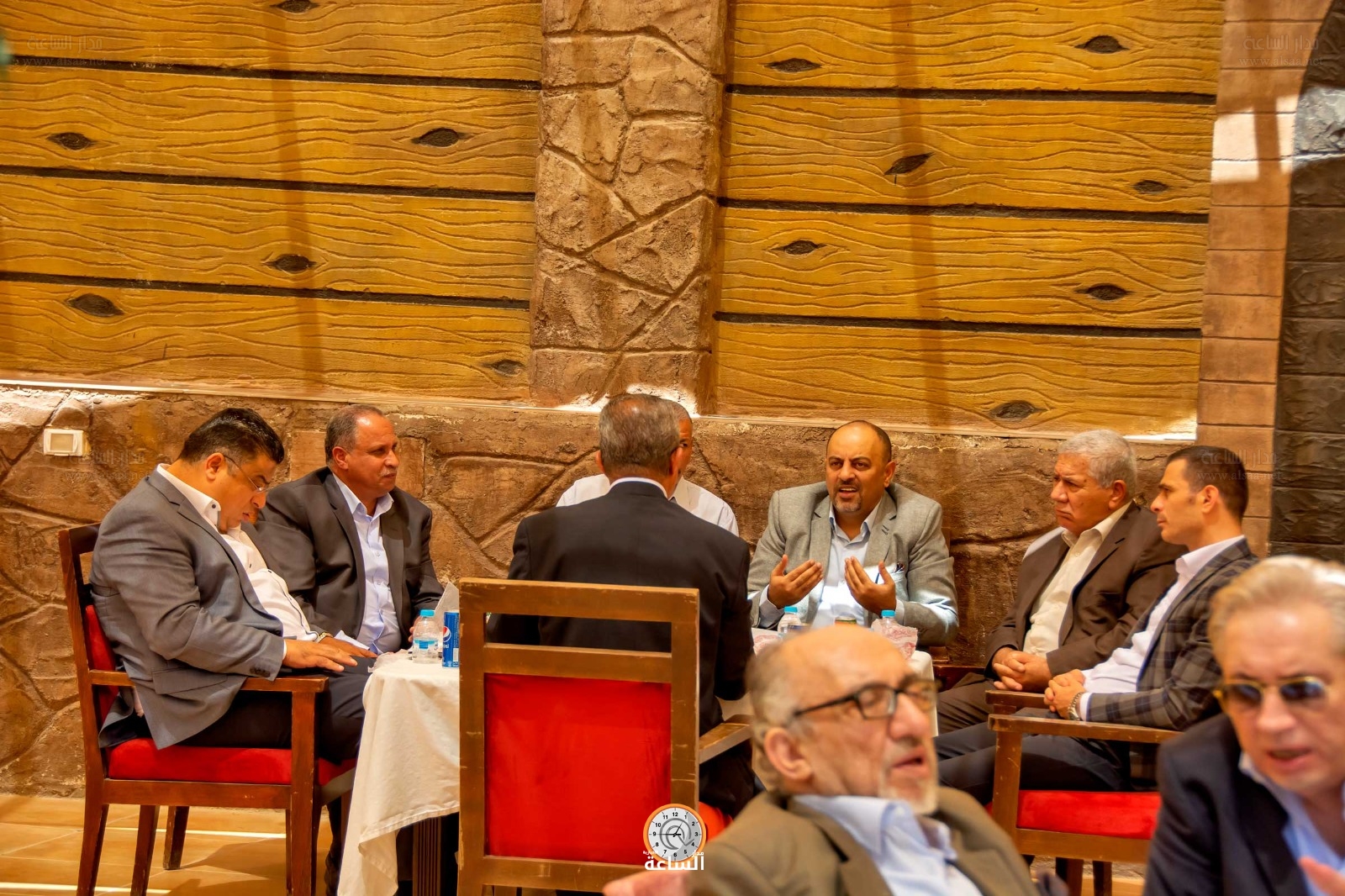 Madar Al-Saa Images 0.8520588970478441