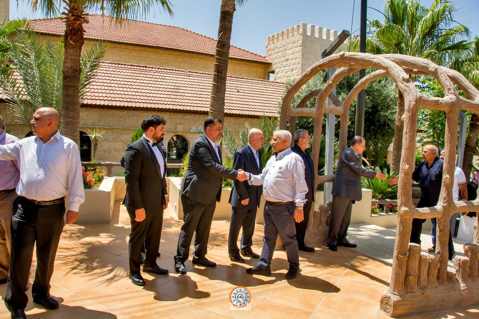 Madar Al-Saa Images 0.12575626580258847