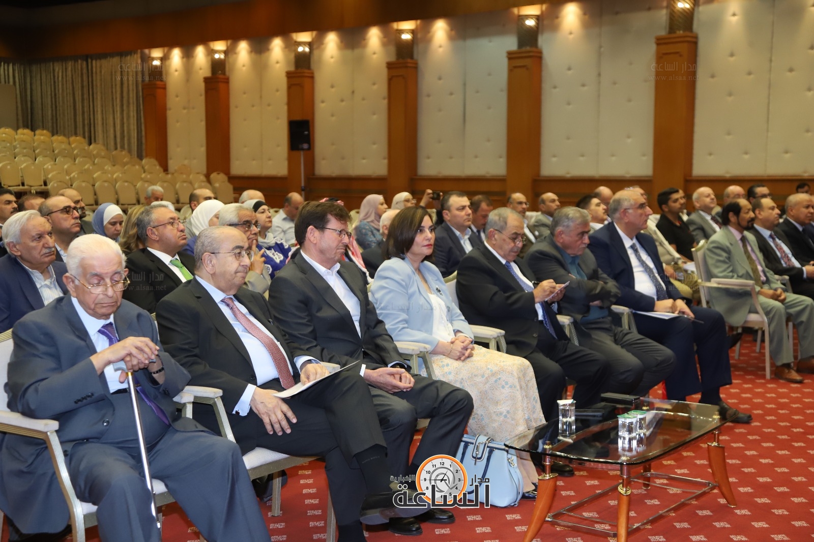 Madar Al-Saa Images 0.3661621452633177