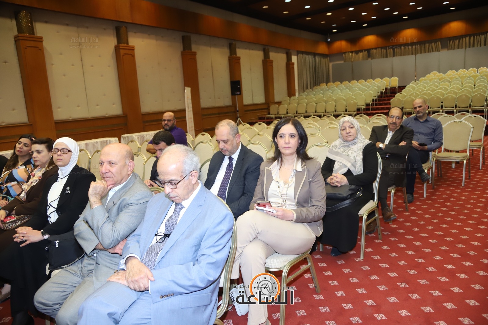 Madar Al-Saa Images 0.8514163321052965