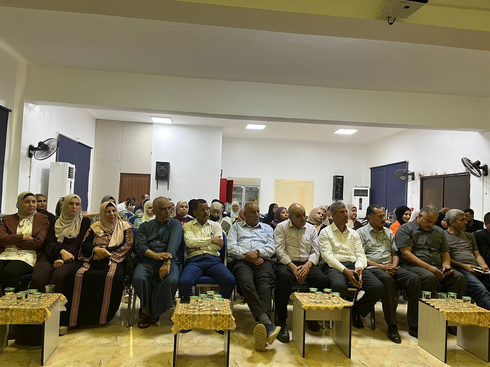 Madar Al-Saa Images 0.00715290955504666