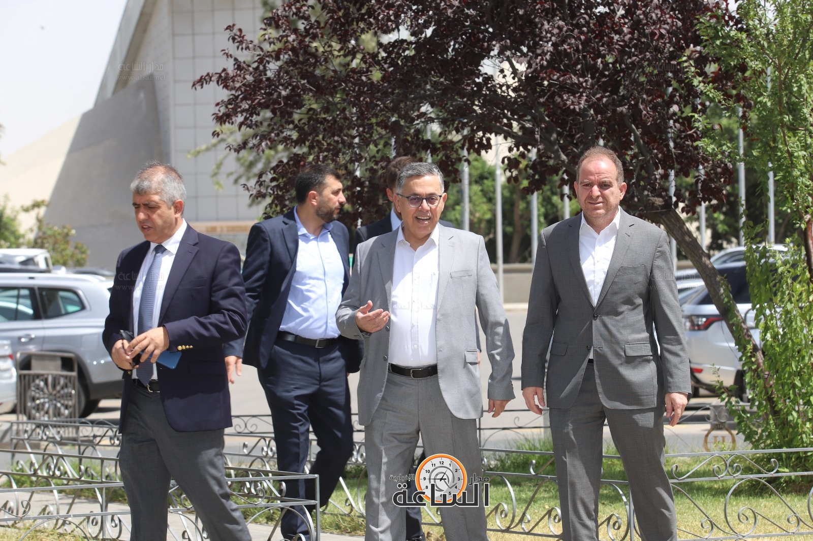 Madar Al-Saa Images 0.936467598382051